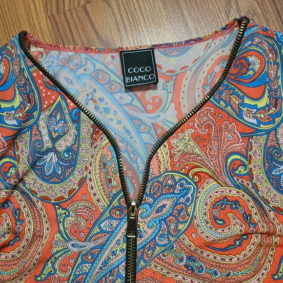 Coco Blanco Paisley Print Top - Picture 5 of 9